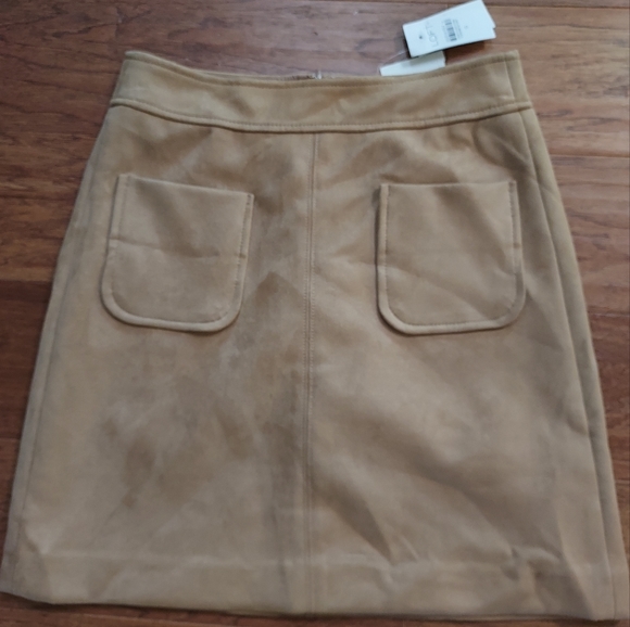 LOFT Dresses & Skirts - NEW WOMENS LOFT SOFT TAN FAUX SUEDE MINI SKIRT LINED SZ 0